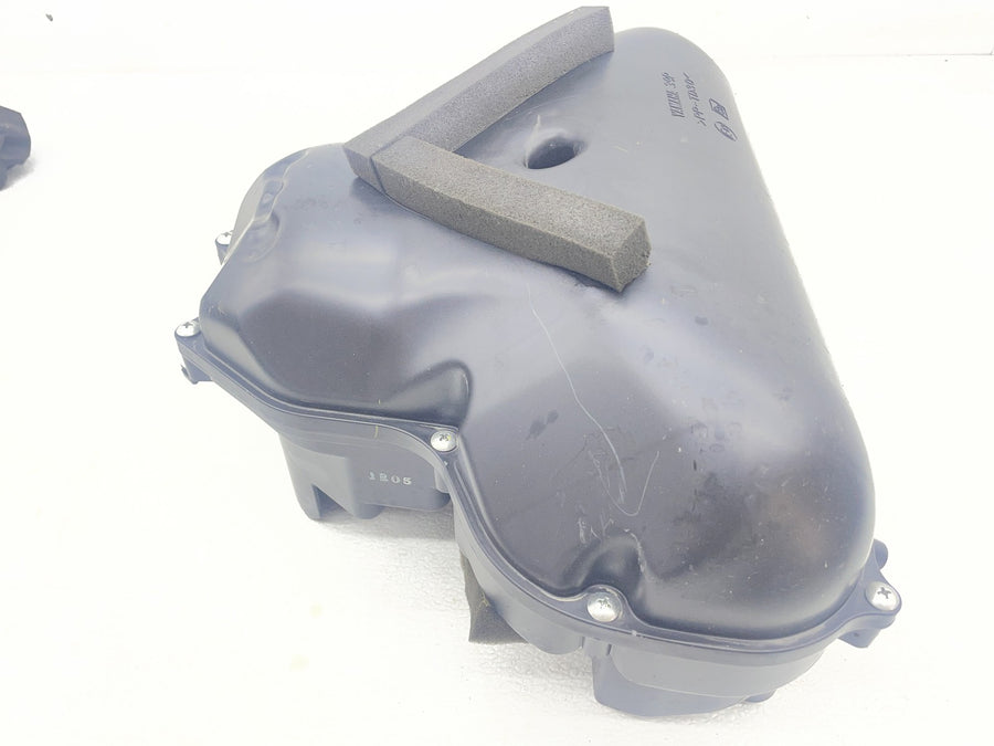 11-13 YAMAHA FZ8 AIRBOX AIR INTAKE FILTER BOX 39P-14411-00-00 39P-14421-00-00