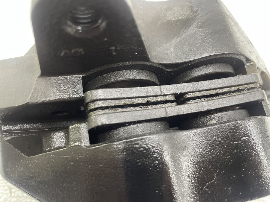 20-24 HARLEY-DAVIDSON SOFTAIL STANDARD FXST FRONT BRAKE CALIPER