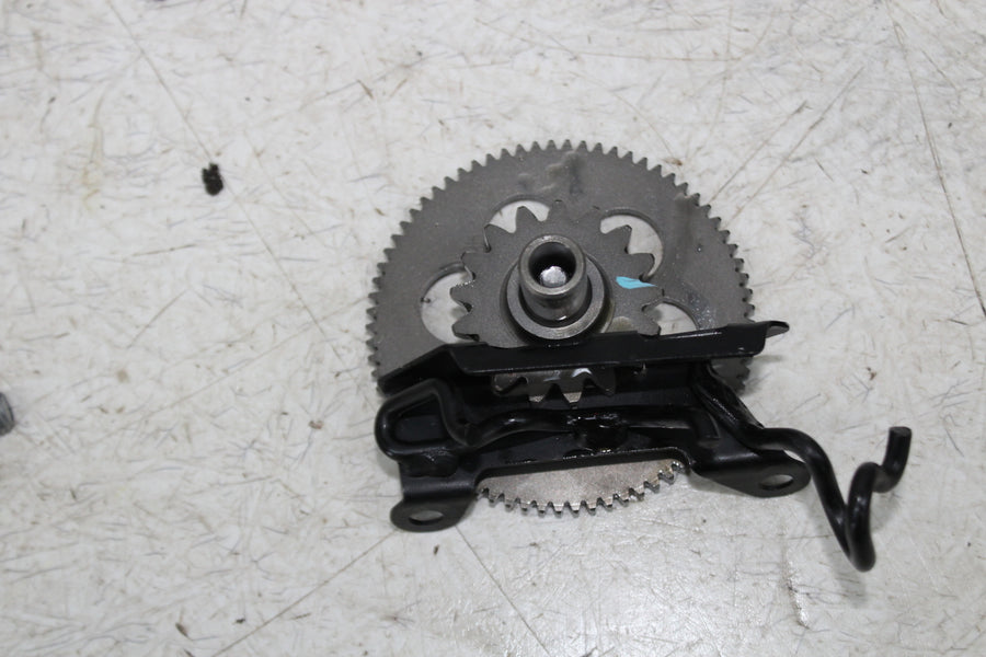 18-23 KAWASAKI NINJA 400 ENGINE PARTS HARDWARE BOLTS OIL PUMP BALANCE FILTER