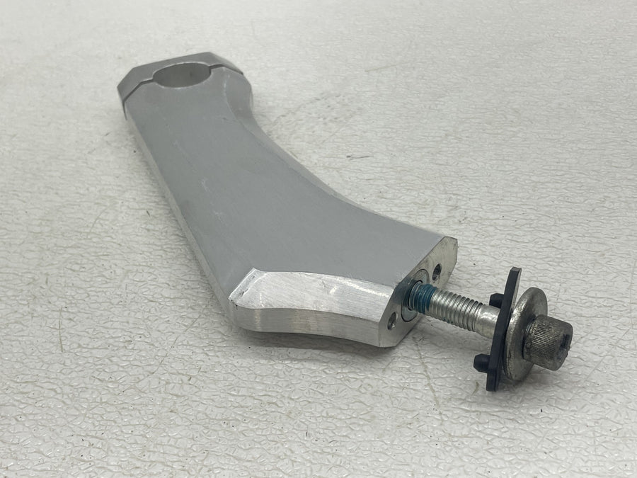 2012 SUZUKI BOULEVARD M109R HANDLEBAR RISERS RISER CLAMP PAIR