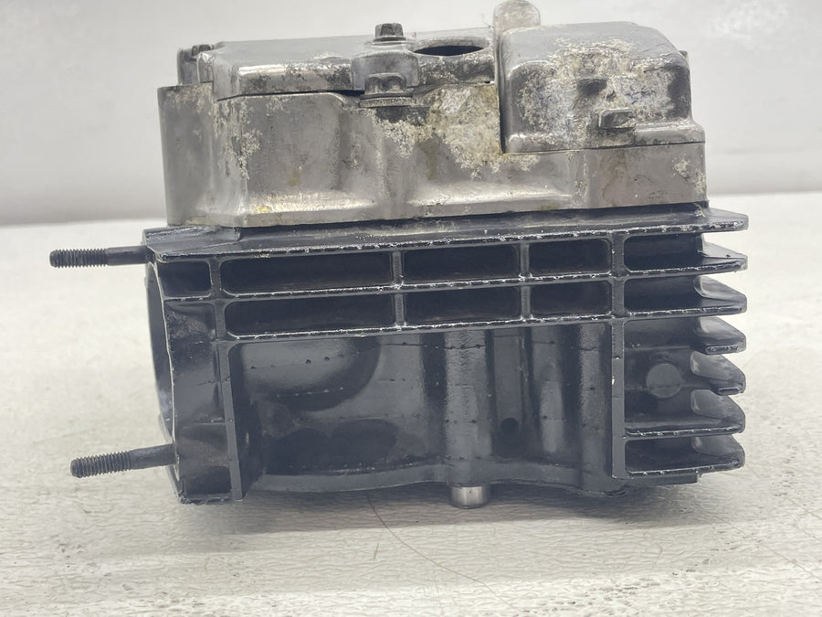 83 HONDA SHADOW 750 VT750 ENGINE FRONT CYLINDER HEAD CAM VALVES COVER