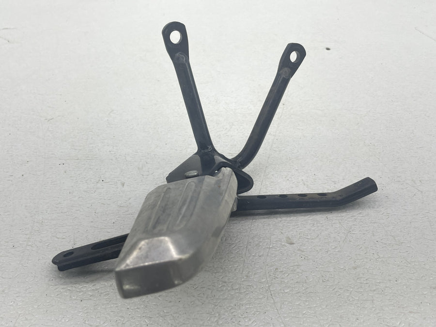 2011 HONDA PCX125 FRONT FOOT RESTS PEGS STEPS SET PAIR