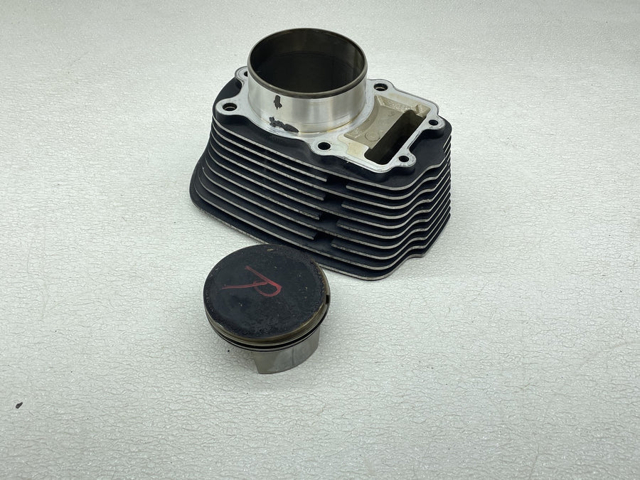 15-17 VICTORY MAGNUM X-1 FRONT REAR ENGINE MOTOR PISTONS CYLINDERS BLOCK JUG