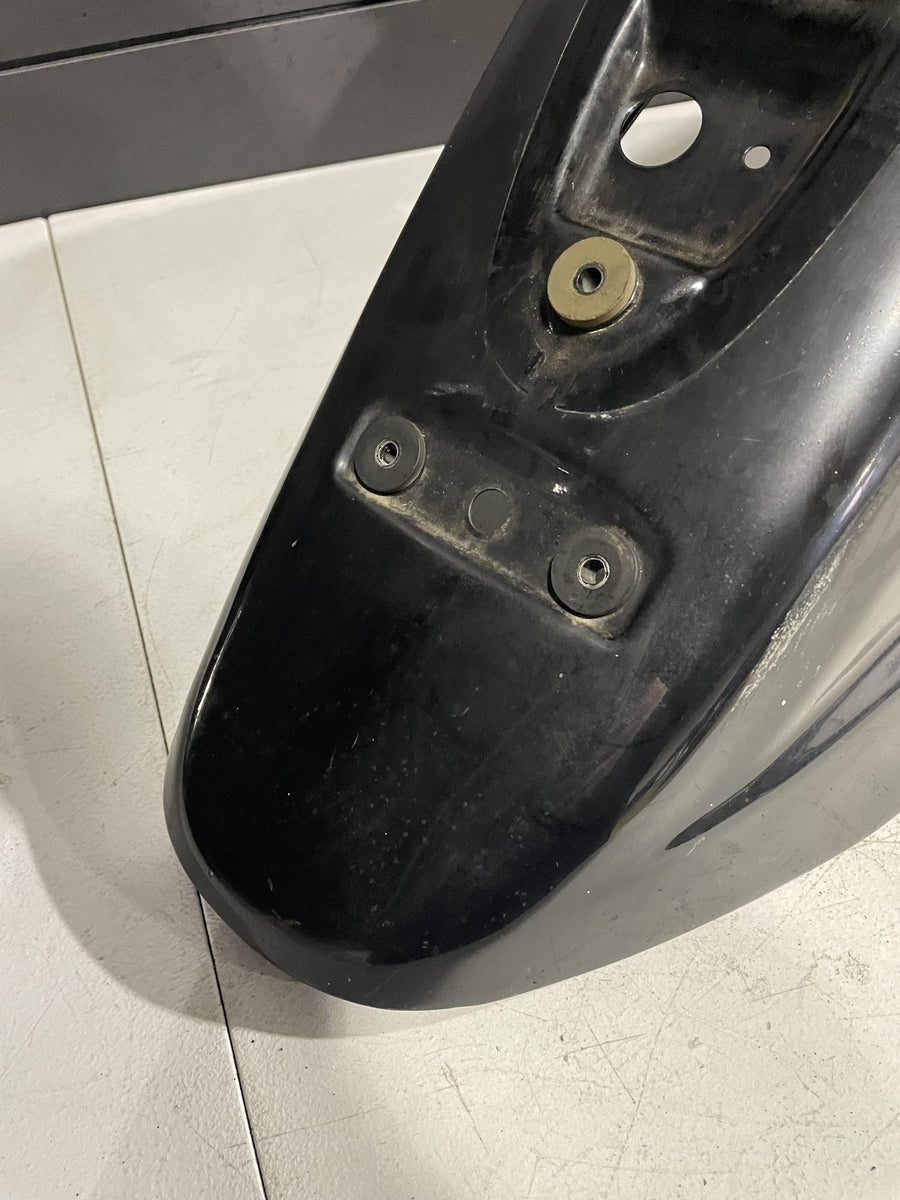 05-08 KAWASAKI VULCAN 1600  REAR BACK WHEEL FENDER MUD GUARD