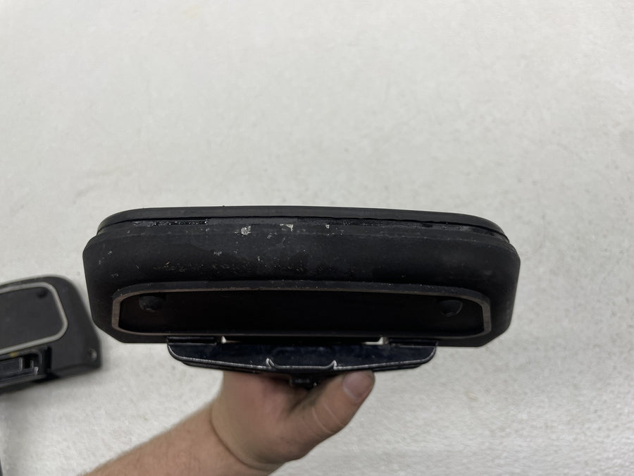 07-11 HARLEY-DAVIDSON STREET GLIDE FLHX REAR PASSENGER FLOORBOARDS SET PAIR