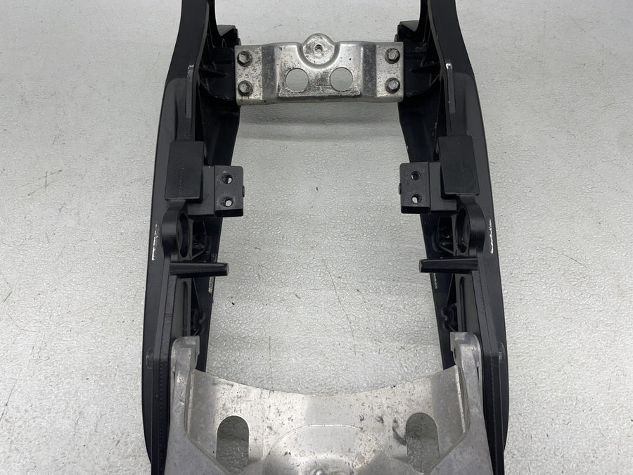 06-07 SUZUKI GSXR600 REAR SUBFRAME BACK SUB FRAME