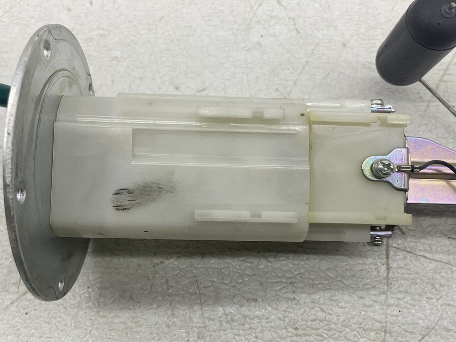 19-23 KAWASAKI NINJA ZX6R ZX636 FUEL PUMP GAS PETROL SENDER UNIT 49040-0779