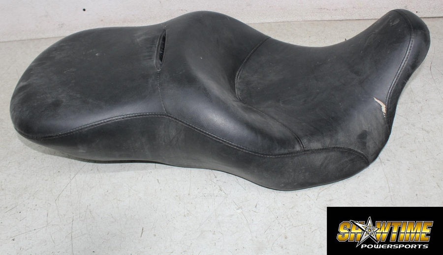 07-11 HARLEY-DAVIDSON ROAD GLIDE FLTRX FRONT DRIVERS SEAT (READ)