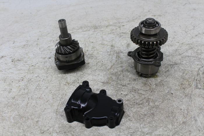 00 SUZUKI INTRUDER 800 VS800GL MIDDLE OUTPUT DRIVE GEAR