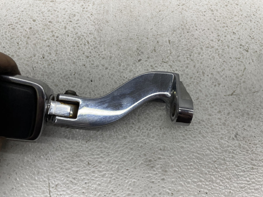 07-11 HARLEY-DAVIDSON STREET GLIDE FLHX REAR PASSENGER FOOTPEGS PEGS PAIR