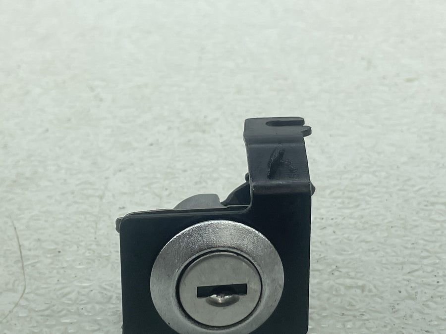 18-26 KAWASAKI Z125 PRO BR125 IGNITION LOCK KEY SET W/ SEAT LOCK