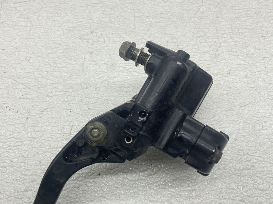 1986 HONDA FOURTRAX 350 TRX350 FRONT BRAKE MASTER CYLINDER LEVER 45500-HA7-670