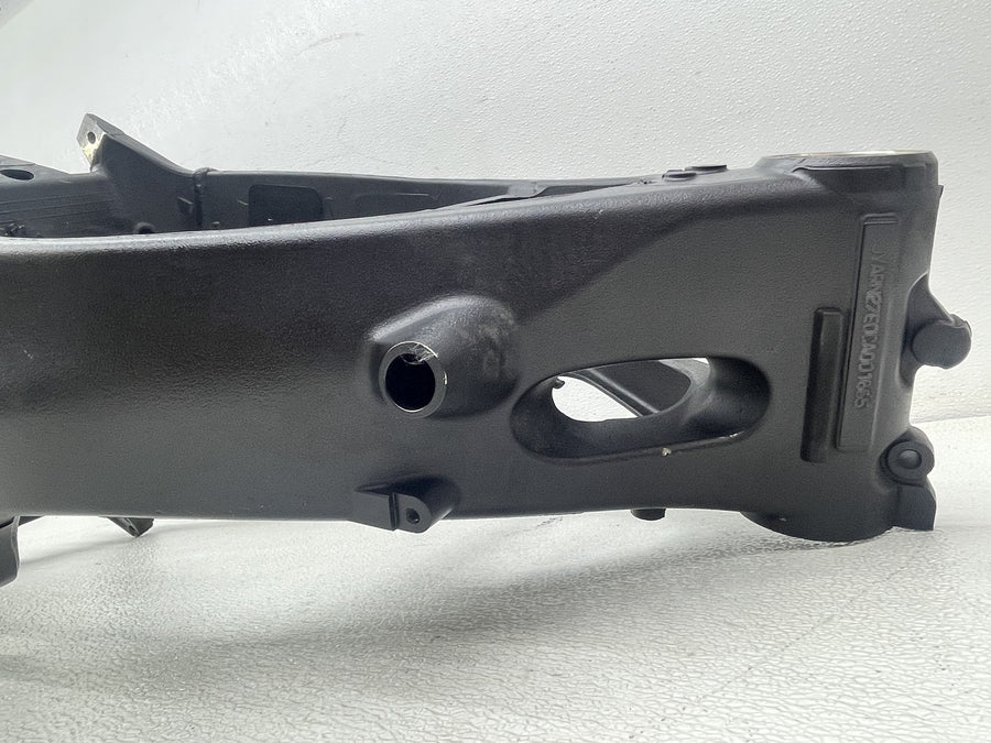 11-13 YAMAHA FZ8 FRAME CHASSIS STPSS STRAIGHT
