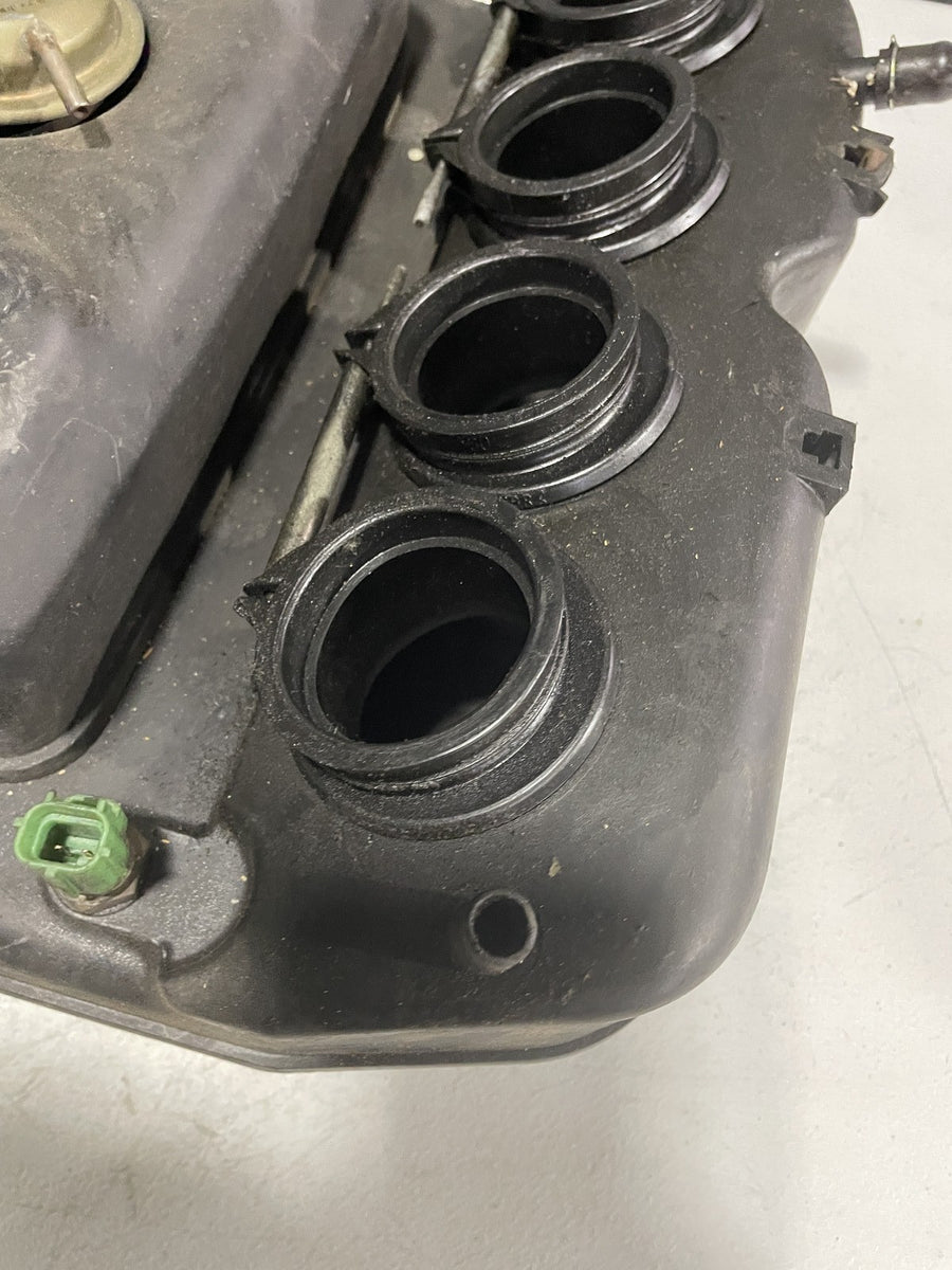 1997 SUZUKI GSXR600 SRAD AIRBOX AIR INTAKE FILTER BOX 13700-34E50