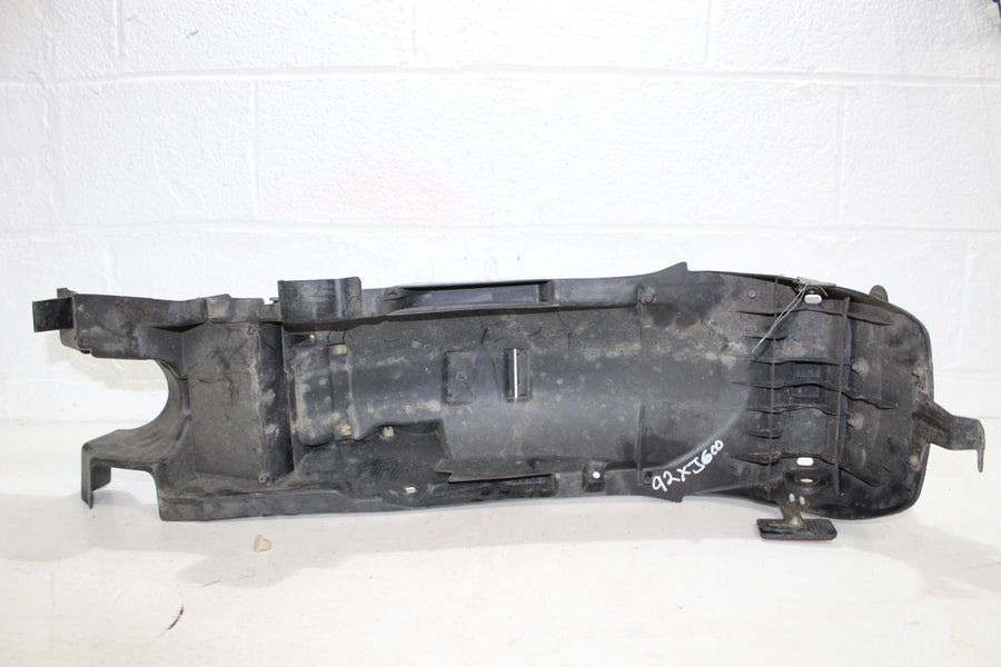 1992 YAMAHA XJ600S SECA II REAR BACK TAIL UNDERTAIL FAIRING COWL FENDER