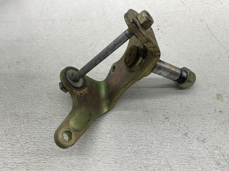 03-06 BOMBARDIER RALLY 200 FRONT STEERING KNUCKLES SET PAIR