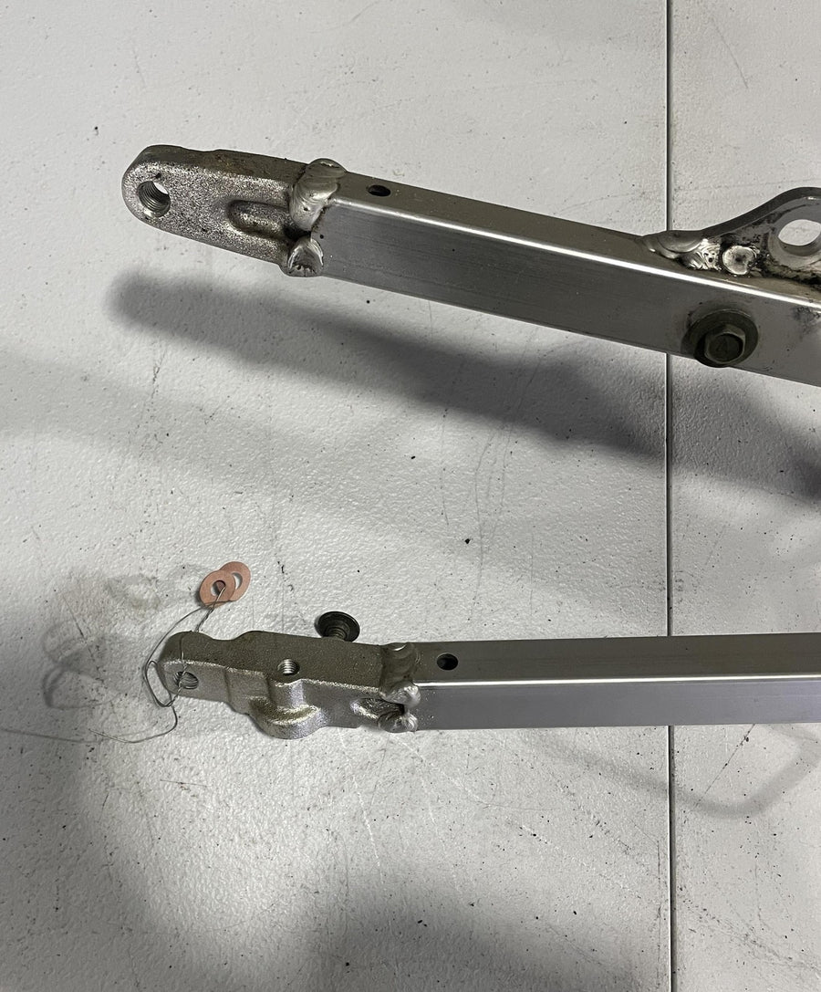 98-03 SUZUKI TL1000R REAR BACK TAIL SUBFRAME SUB FRAME
