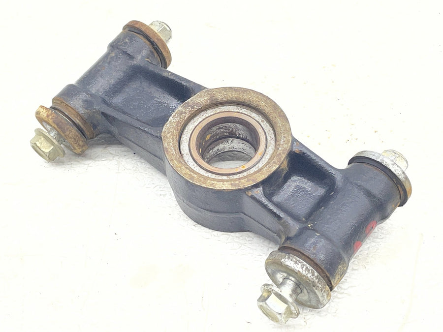 16-26 CF-MOTO CFORCE 400 400S REAR BACK RIGHT STEERING KNUCKLE SPINDLE