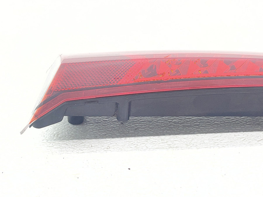12-17 VICTORY CROSS COUNTRY TOUR TAILLIGHT REAR TAIL BRAKE LIGHT NICE