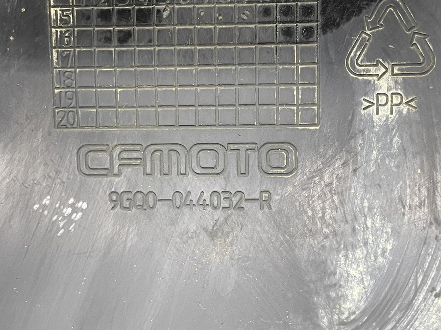16-26 CF-MOTO CFORCE 400 400S FRONT RIGHT UPPER INNER FENDER COVER