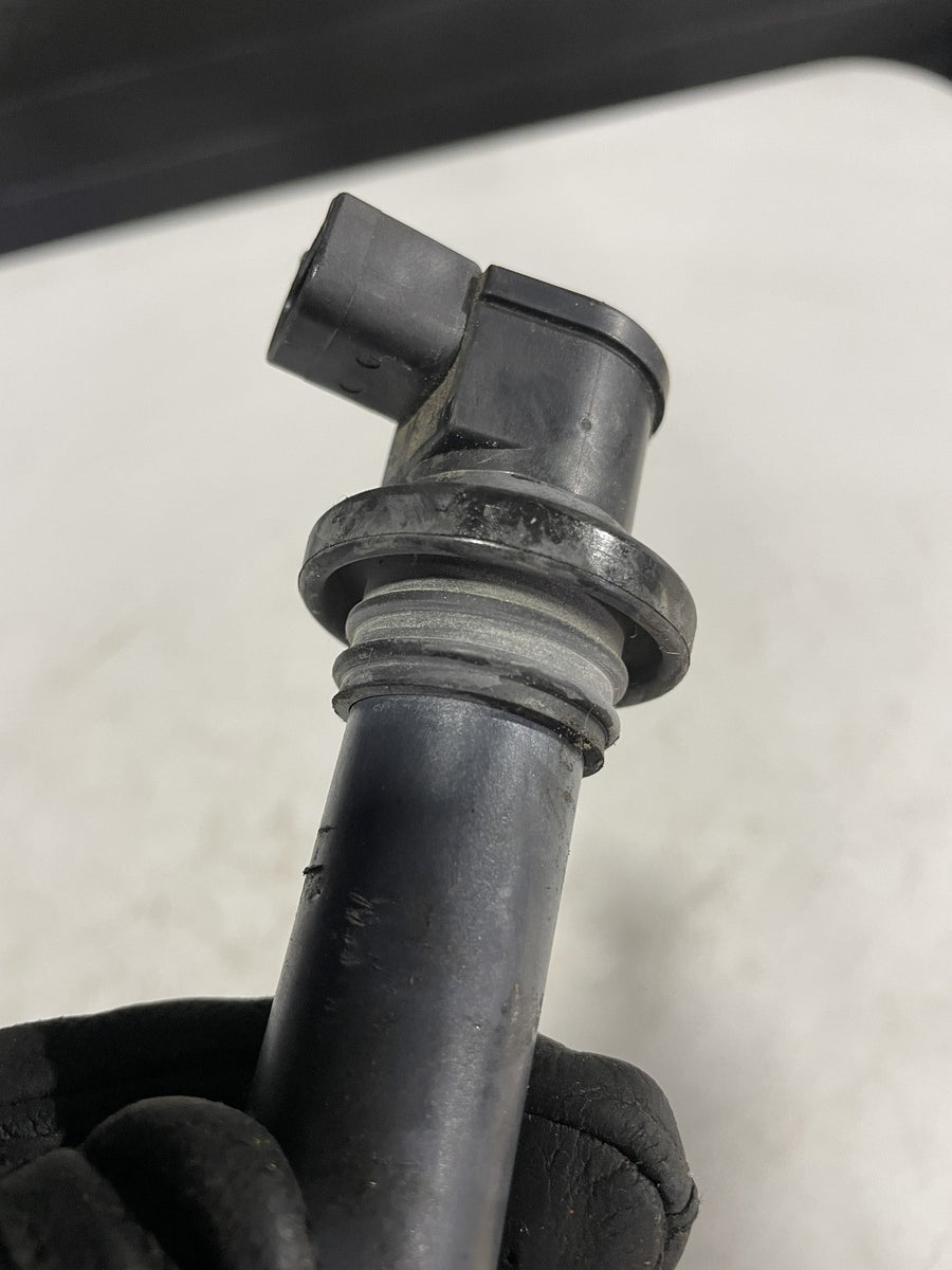 06-07 SUZUKI GSXR600 IGNITION COILS COIL SPARK PLUG CAPS