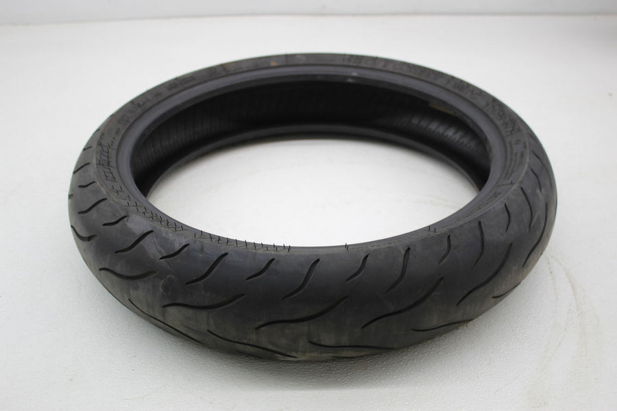 KENDA KM1 ST ROAD 120/70 ZR17 M/C (58W) FRONT TIRE (TREAD:4/32NDS)
