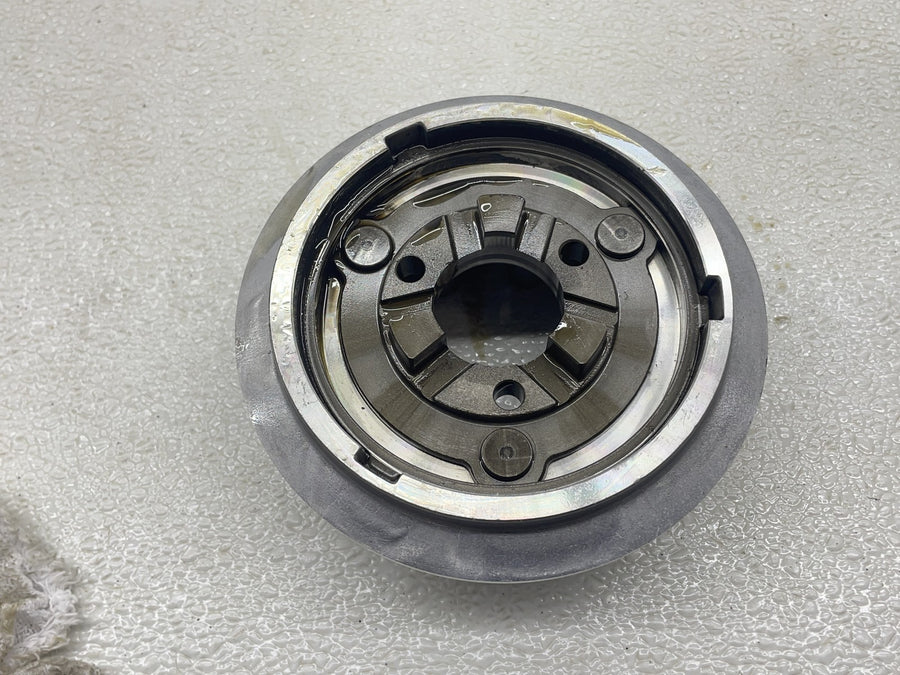 06-07 SUZUKI GSXR600 GSXR 600 CLUTCH BASKET HUB PRESSURE PLATE ASSY 21200-01820