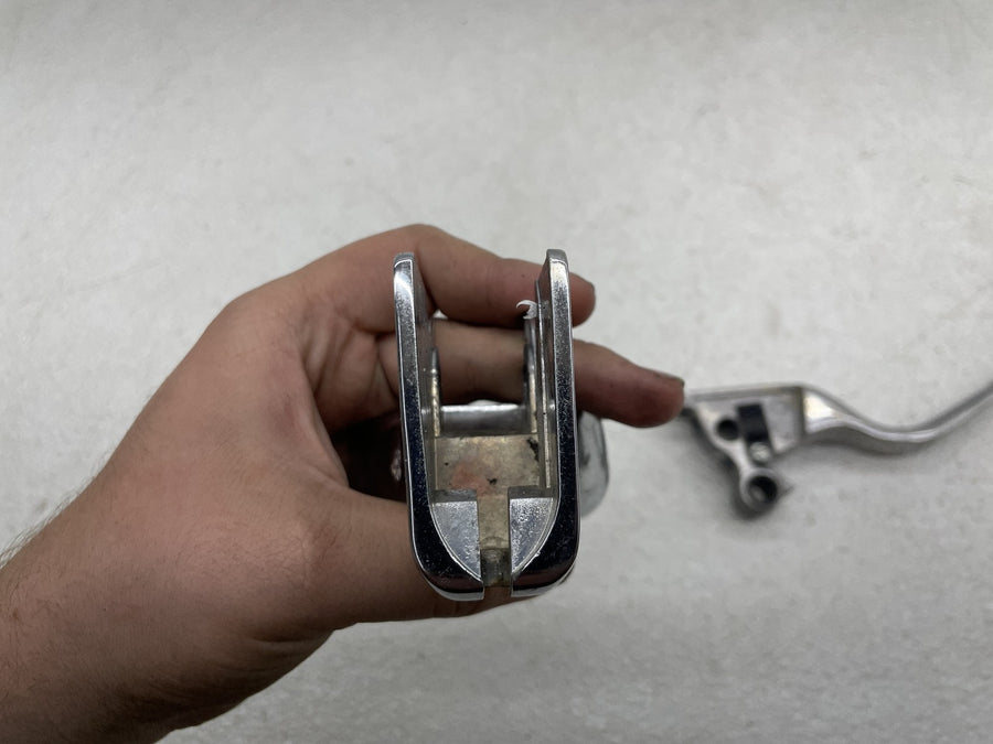 07-11 HARLEY-DAVIDSON ELECTRA GLIDE ULTRA CLASSIC CHROME CLUTCH PERCH W/ LEVER