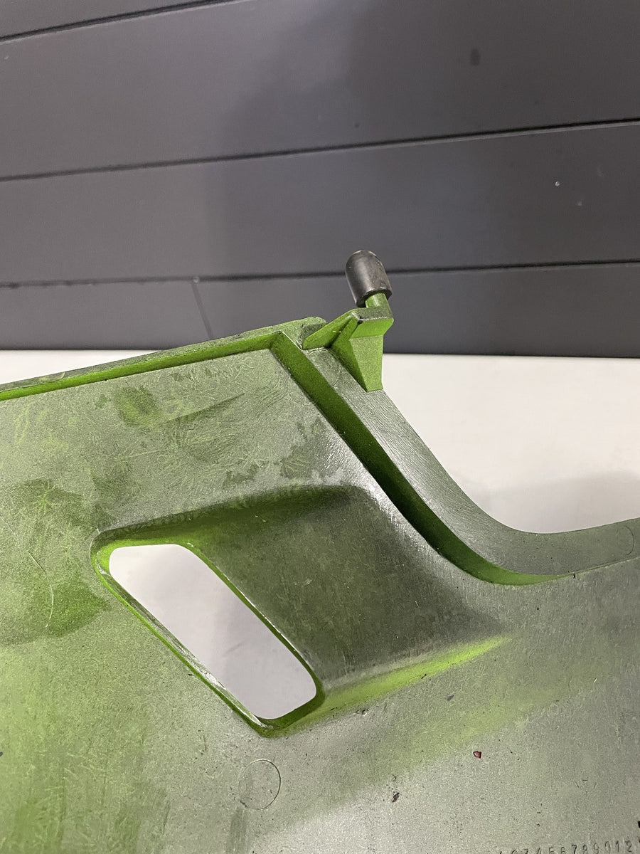 88-07 KAWASAKI NINJA 250R EX250F RIGHT FRONT SIDE SEAT SADDLE PANEL TRIM COWL