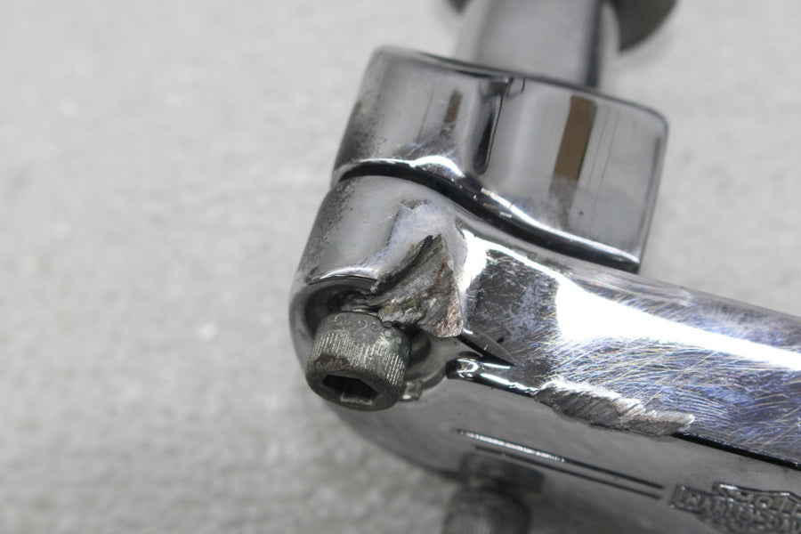 06-11 HARLEY-DAVIDSON DYNA STREET BOB FXDB HANDLEBAR RISERS