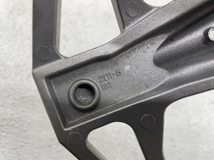 06-15 YAMAHA FZ1 RIGHT REAR BACK PASSENGER PEG