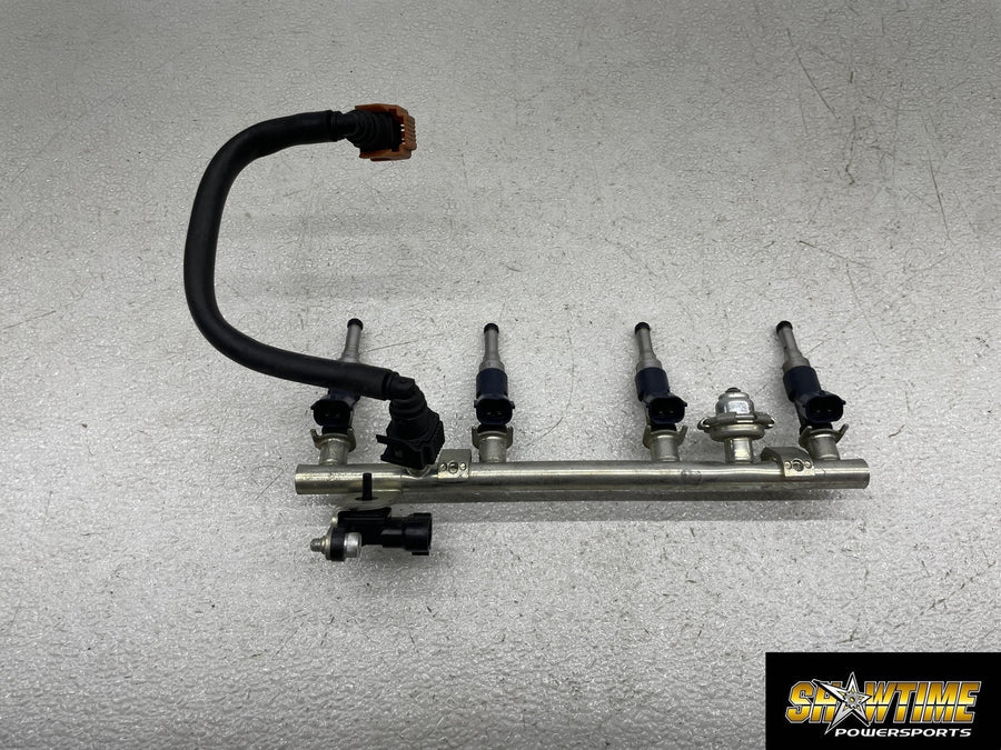 06-15 YAMAHA FZ1 FUEL INJECTORS W/ RAIL