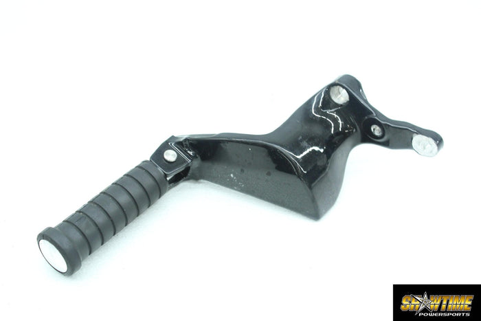 15-17 VICTORY GUNNER REAR PASSENGER LEFT FOOT STEP PEG MOUNT