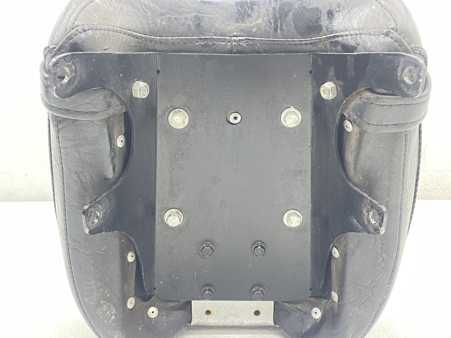 04-06 VICTORY KINGPIN REAR BACK PASSENGER SEAT BACK REST 2683240