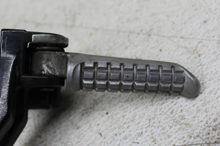 90-92 KAWASAKI NINJA ZX11 REAR BACK PASSENGER PEG SET PAIR