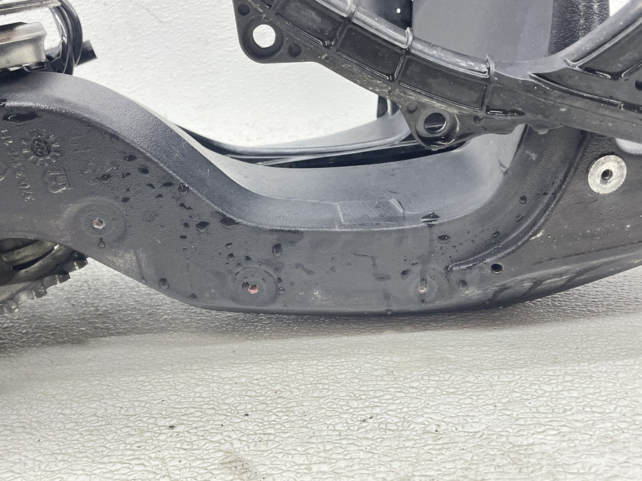 21-24 DUCATI SUPERSPORT 950 S REAR SWINGARM SUSPENSION SWING ARM HUB CARRIER