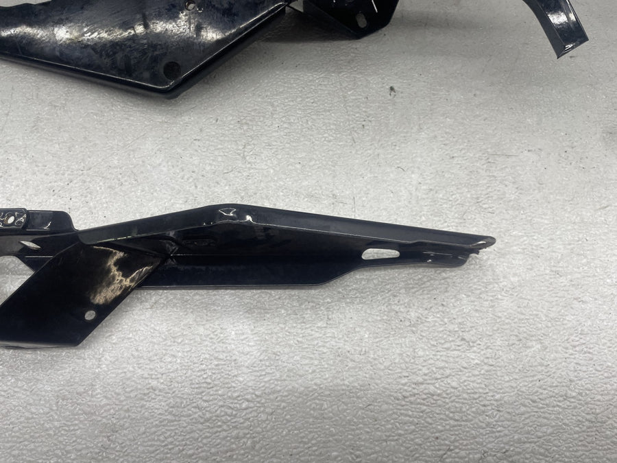 07-11 HARLEY-DAVIDSON ELECTRA GLIDE CLASSIC UPPER FAIRING SUPPORT BRACKETS PAIR