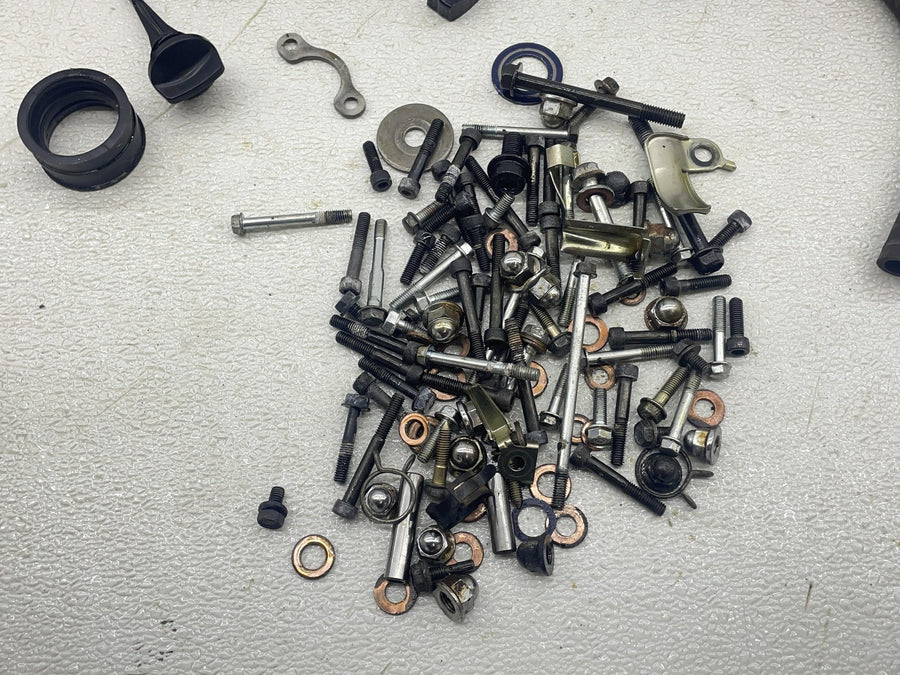 83 HONDA SHADOW 750 VT750 ENGINE MOTOR PARTS HARDWARE GUIDES BOLTS
