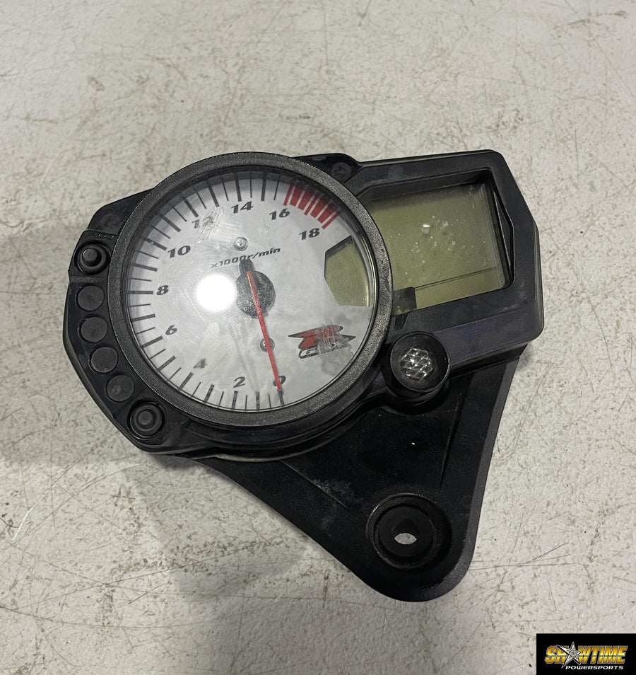 06-07 SUZUKI GSXR600 SPEEDO TACH GAUGES DISPLAY CLUSTER SPEEDOMETER TACHOMETER