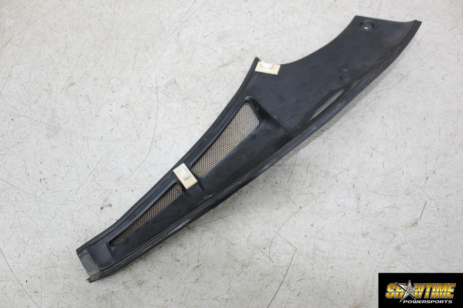 86-87 YAMAHA FJ1200 RIGHT AIR DUCT COVER PANEL COWL OUTLET GRILL