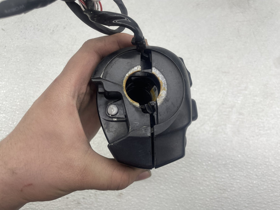 14-16 HARLEY-DAVIDSON STREET GLIDE SPECIAL FLHXS RIGHT CONTROL KILL OFF START