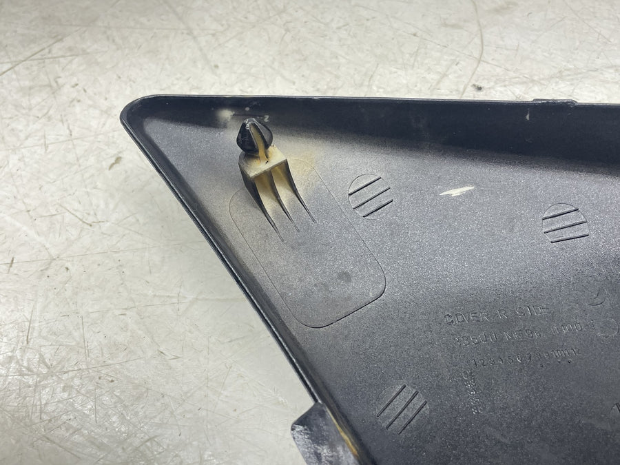 83 HONDA SHADOW 750 VT750 RIGHT SIDE COVER PANEL COWL FAIRING
