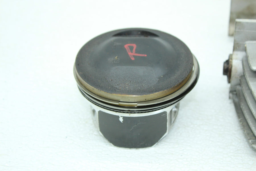 06-07 DUCATI MONSTER S2R 800 ENGINE REAR MOTOR PISTON CYLINDER BLOCK JUG