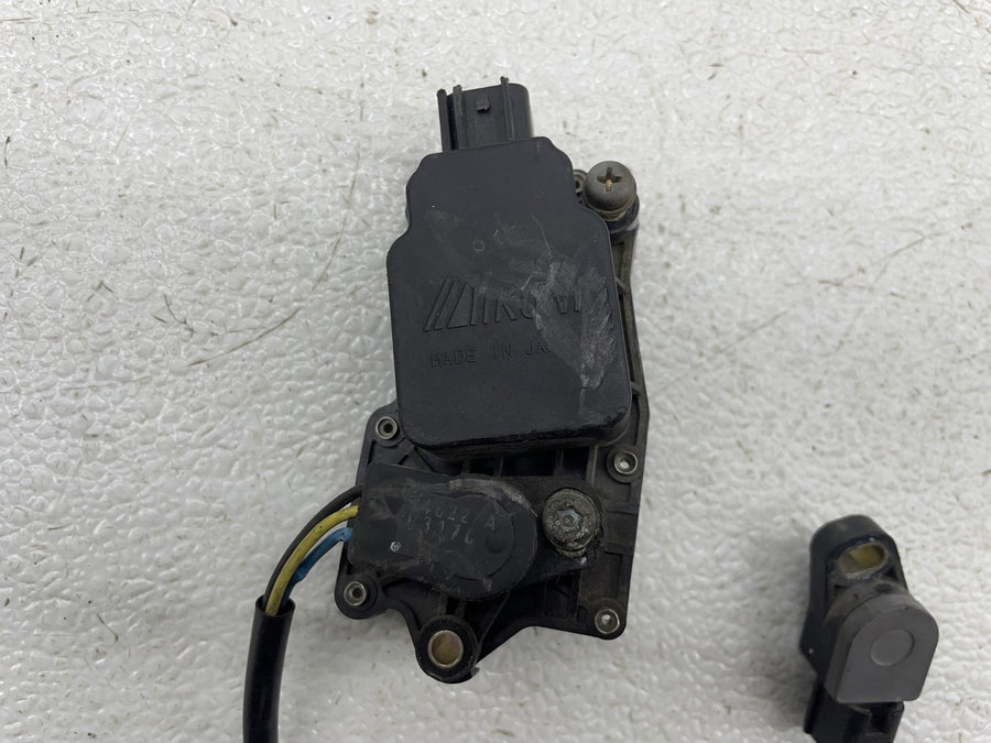 06-07 SUZUKI GSXR600 STVA & TPS THROTTLE VALVE ACTUATOR POSITION SENSOR SET
