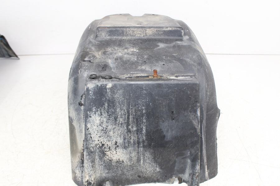 16 KUBOTA RTV-X1140 REAR BACK FENDER MUD GUARD PAIR W TAILLIGHT