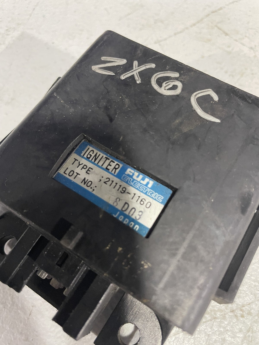 1997 KAWASAKI NINJA 600R ZX600C OEM ECU CDI ECM COMPUTER MODULE BOX