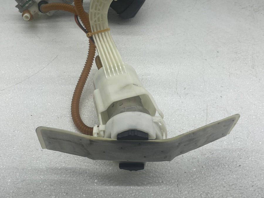 17-23 HARLEY-DAVIDSON STREET GLIDE FLHX FUEL GAS PUMP