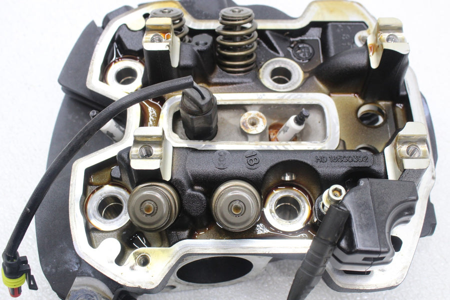 18-24 HARLEY-DAVIDSON HERITAGE SOFTAIL 107CI ENGINE FRONT CYLINDER HEAD VALVES