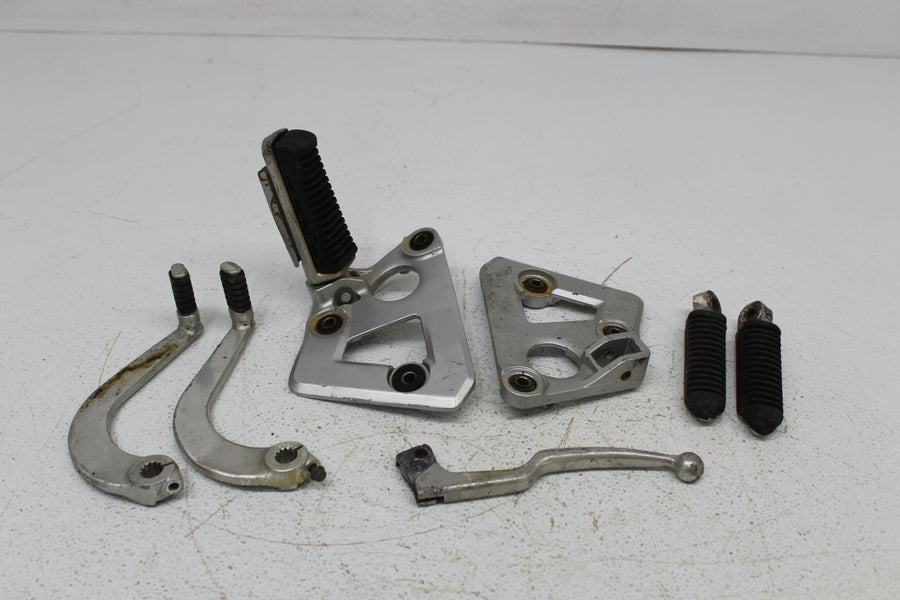 1989 SUZUKI KATANA 750 REAR SET & LEVER LOT