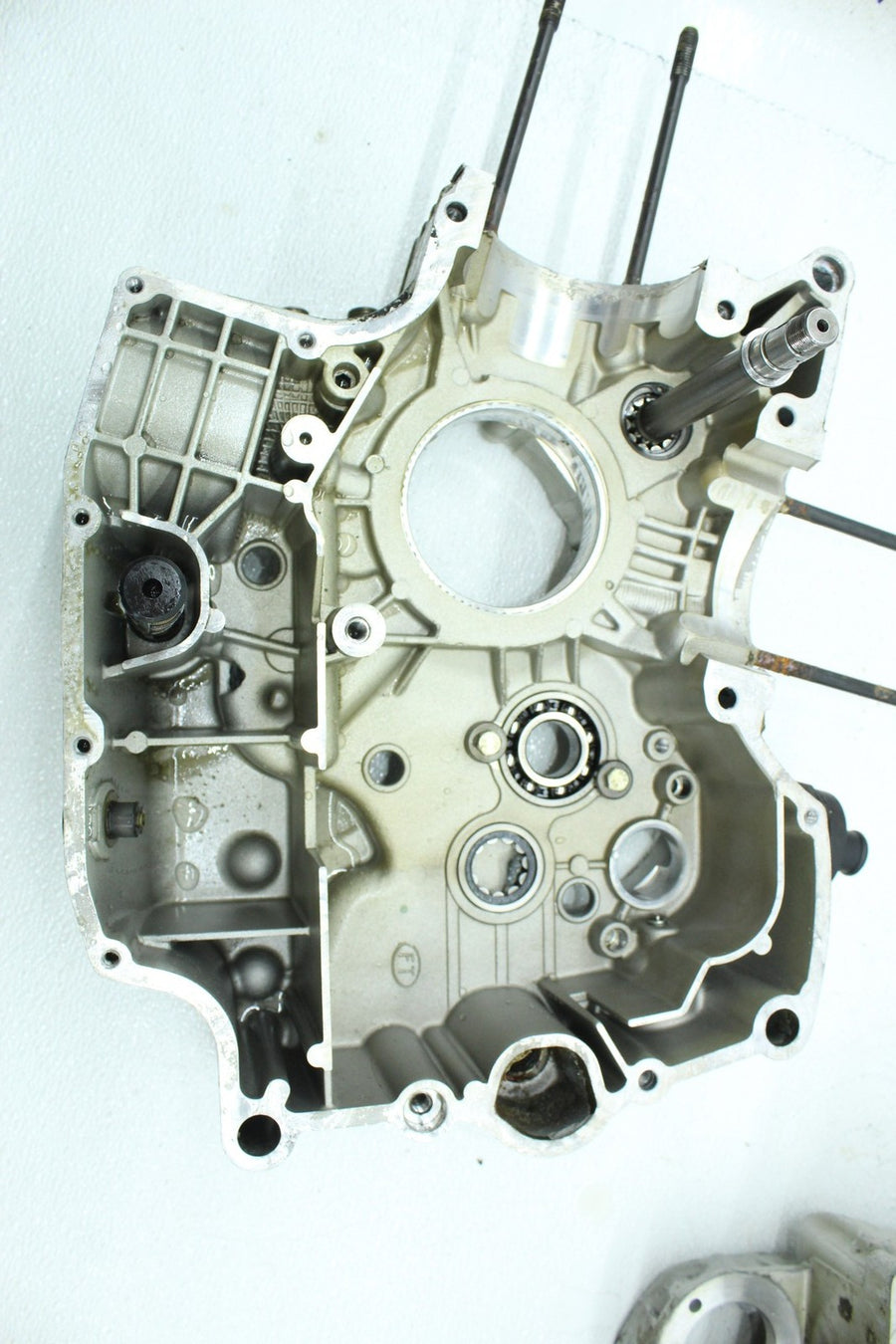 06-07 DUCATI MONSTER S2R 800 ENGINE MOTOR CRANKCASE CRANK CASES BLOCK